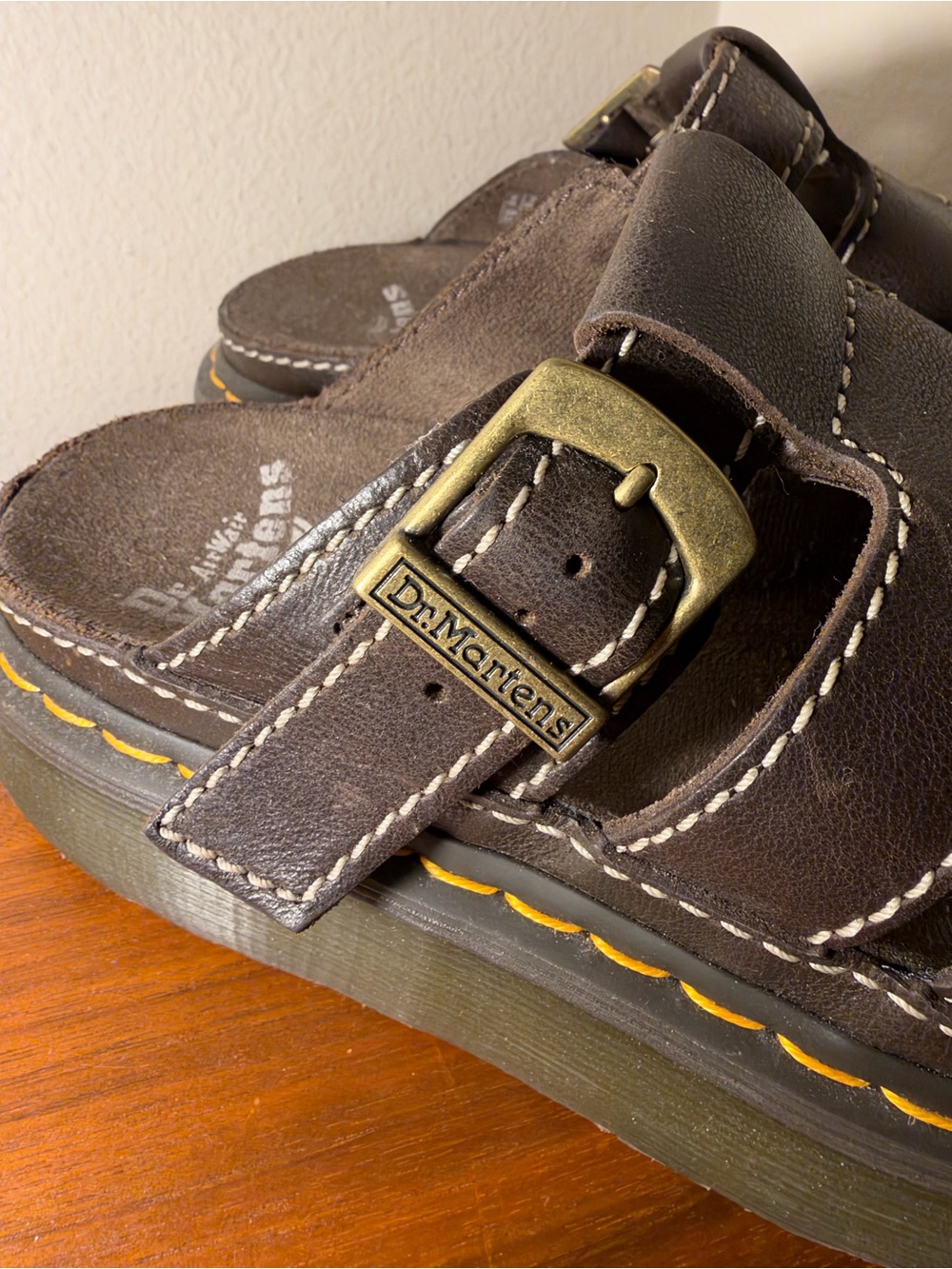 Dr. Martens Maxxy Slide Sandals Size 8 - Picture 3 of 10